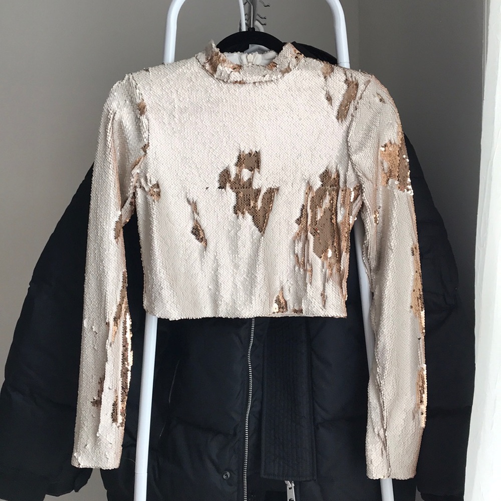 Sequins long sleeve crop top by Silence + Noise